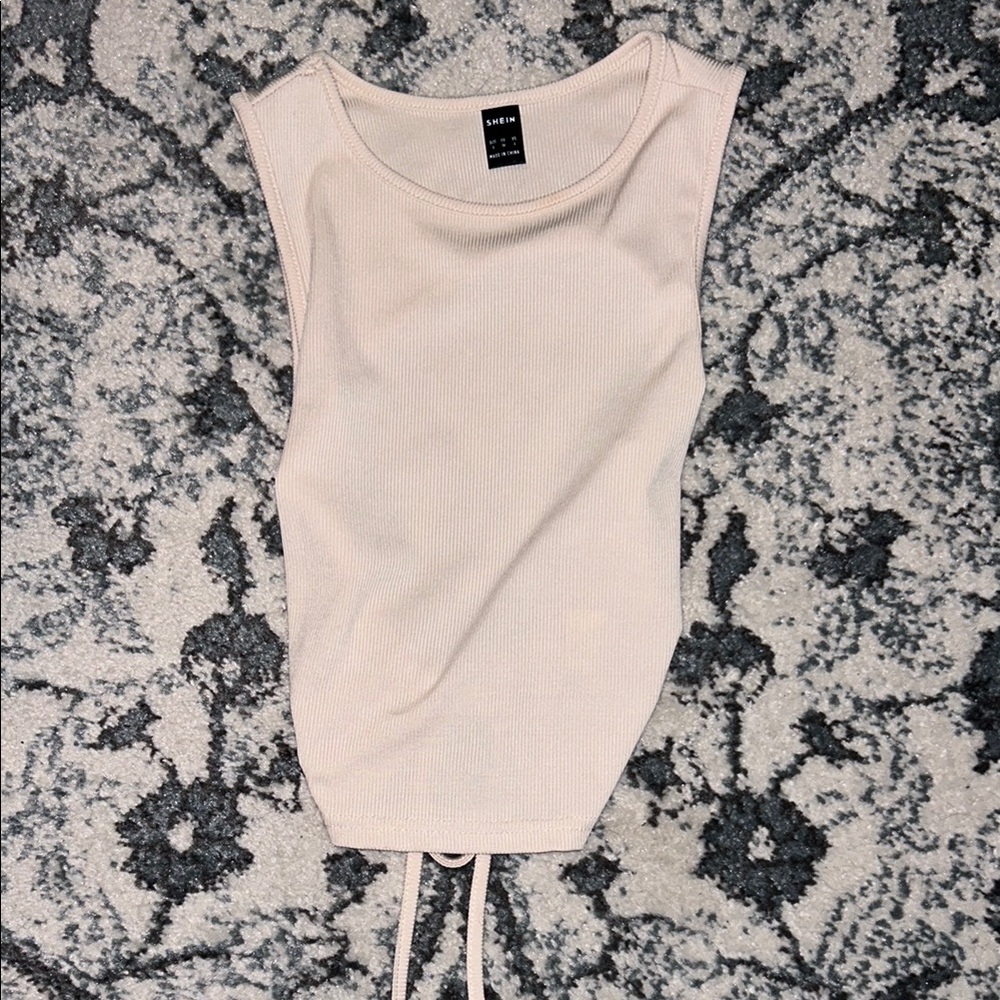 Open back, tie tank top